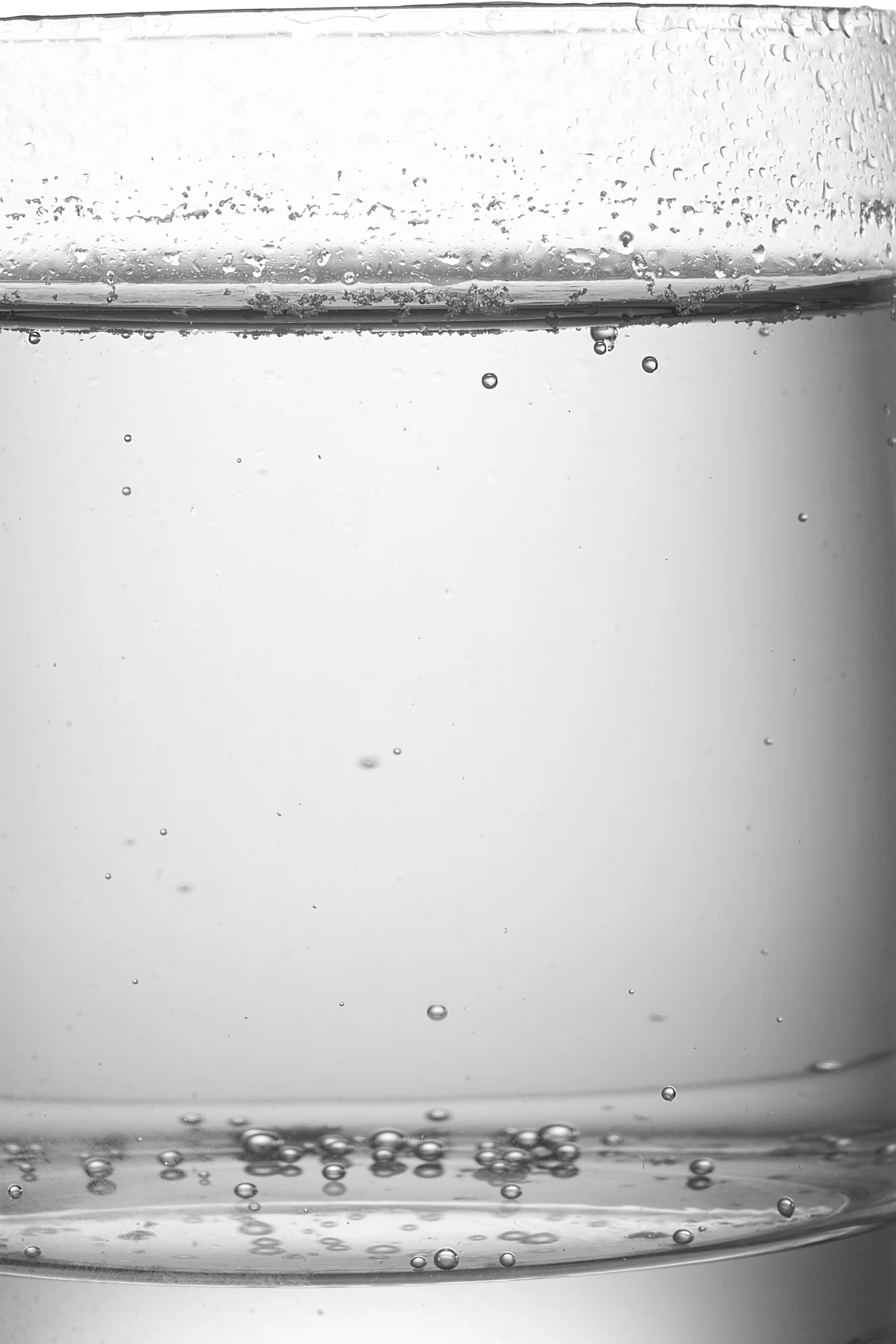 © Adolfolazo | Dreamstime.com - Glass Of Water Photo