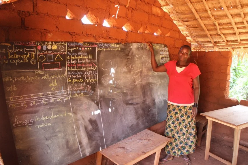 A teacher in her classroom at a community based school in the Central African Republic supported by the Global Partnership for Education.
