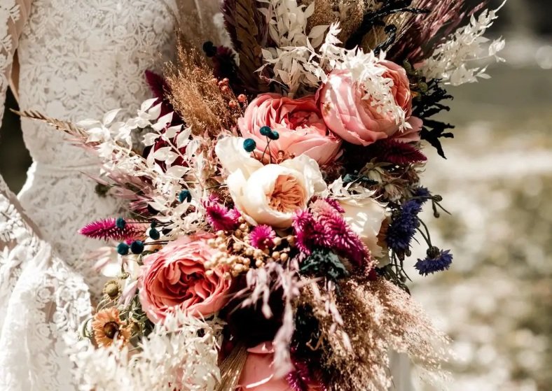 Wedding Floral (Photo: Hitched UK)
