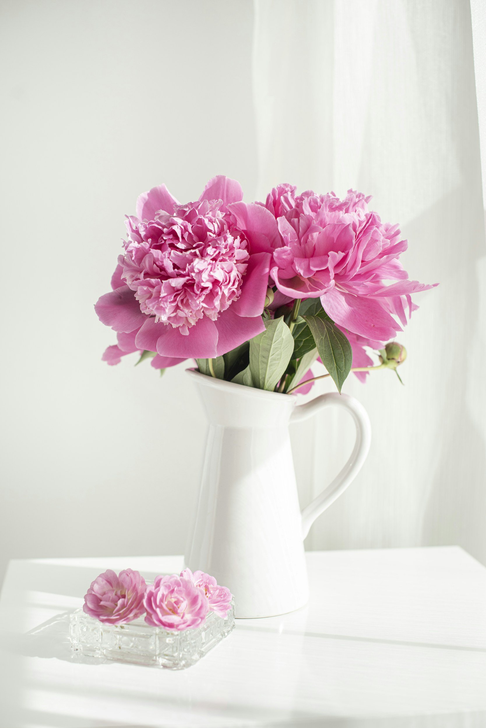 fresh flowers, home staging, realtor CE