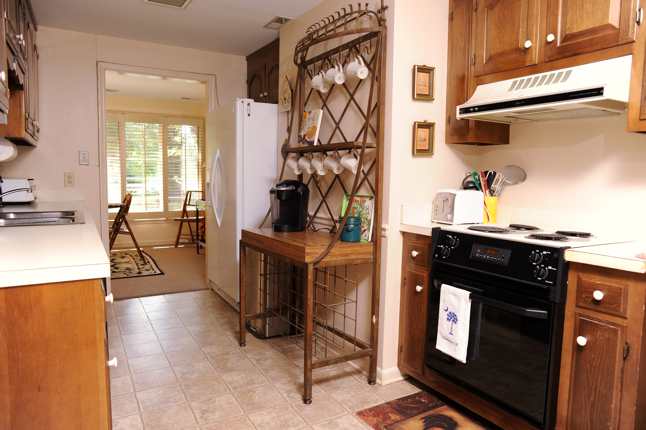 GeneralsRetreat-kitchen1.jpg