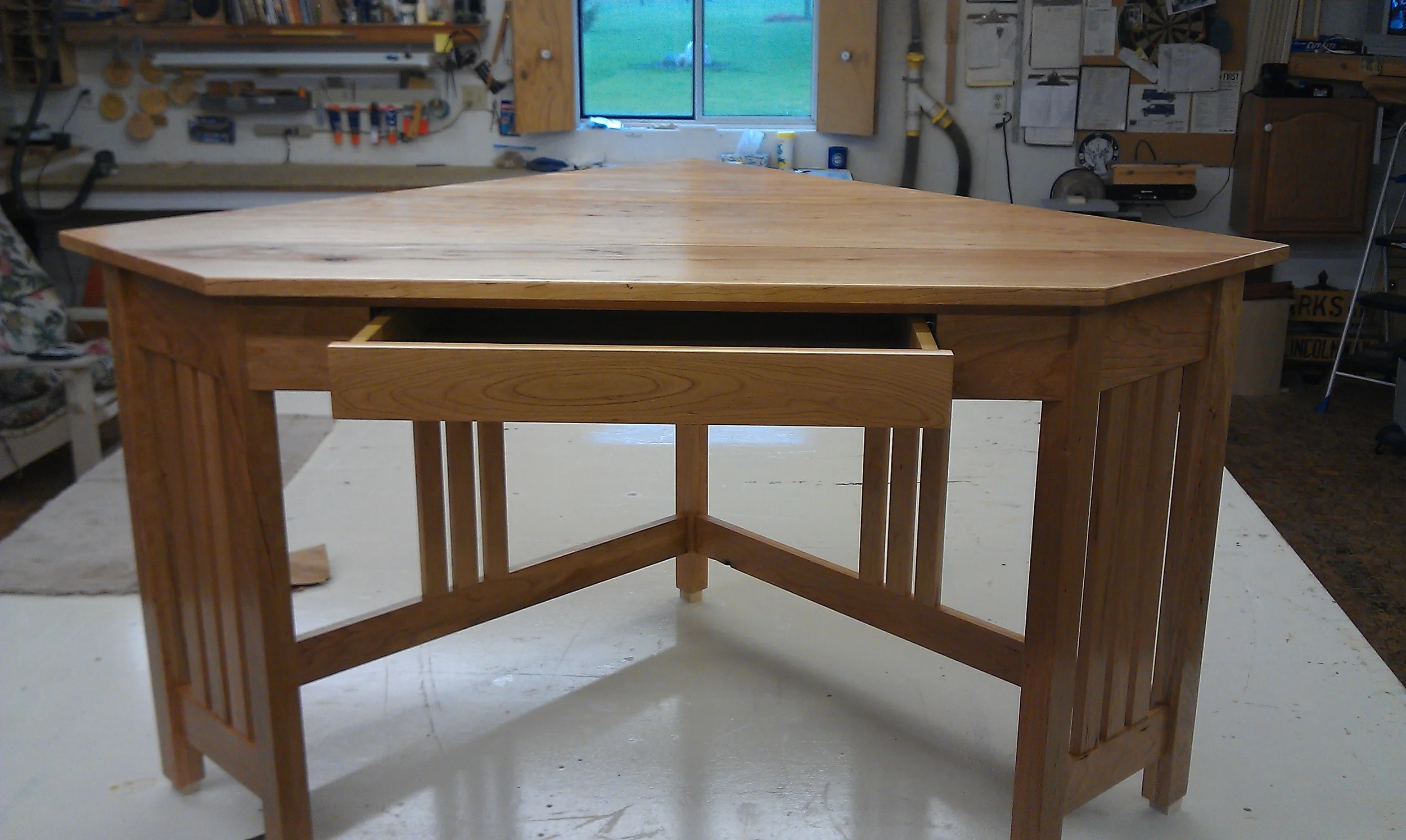 cherry-mission-style-desk-02.jpeg
