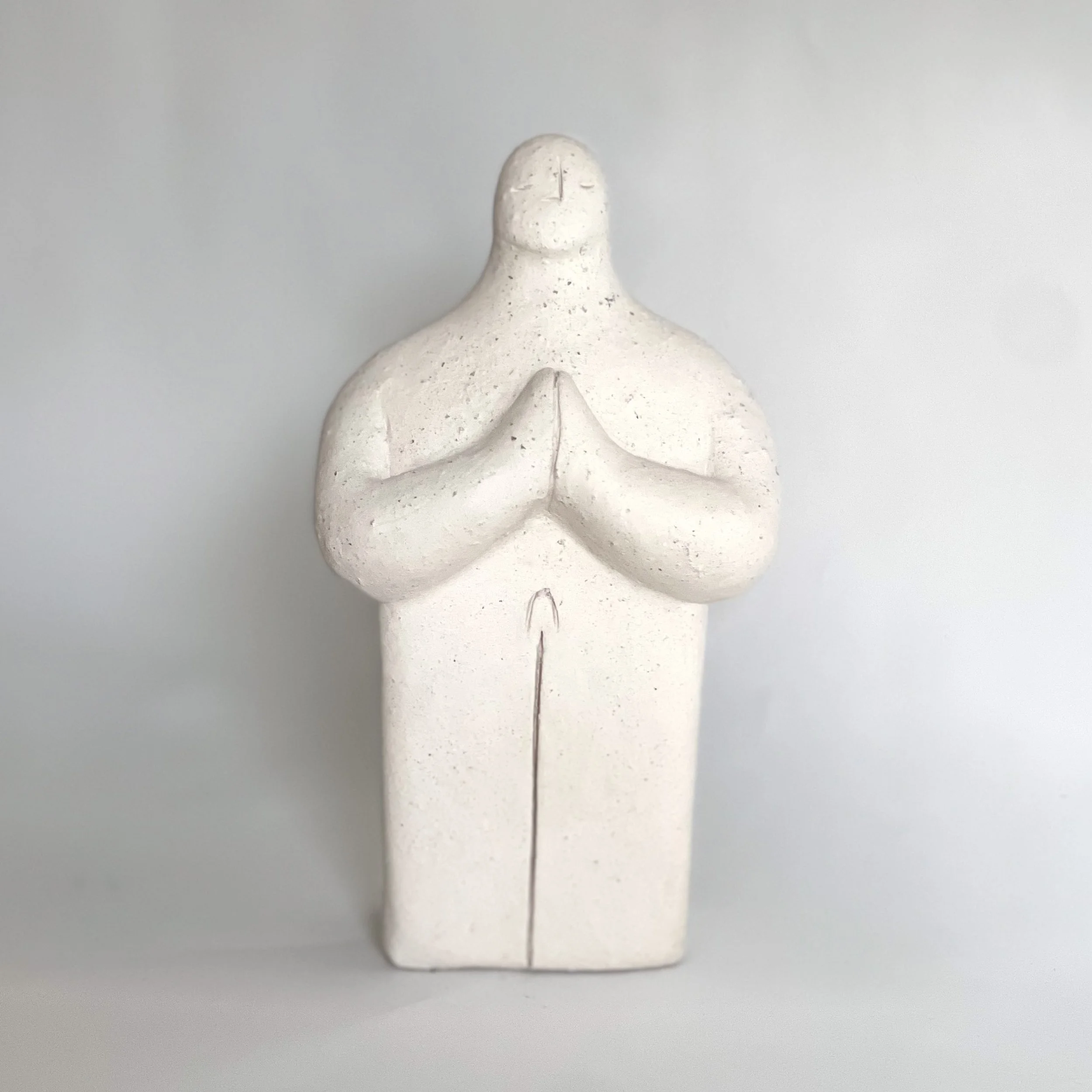 Statuette Gardien Lili Stones.jpg