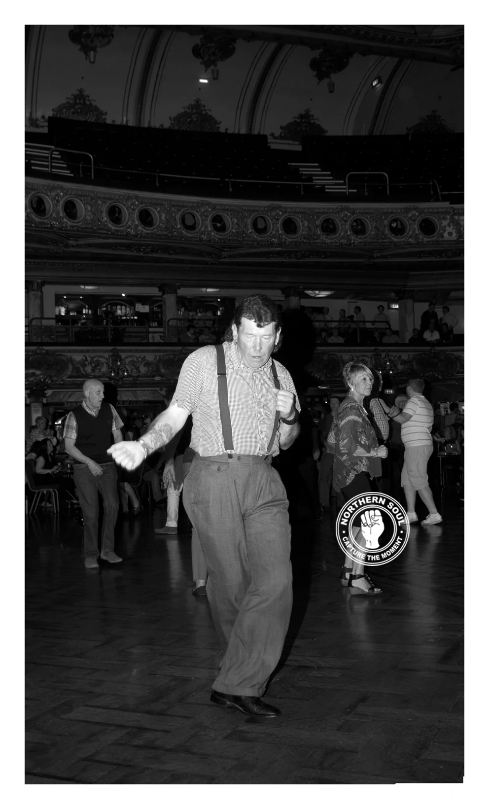 e-B&W Dance-5894.jpg