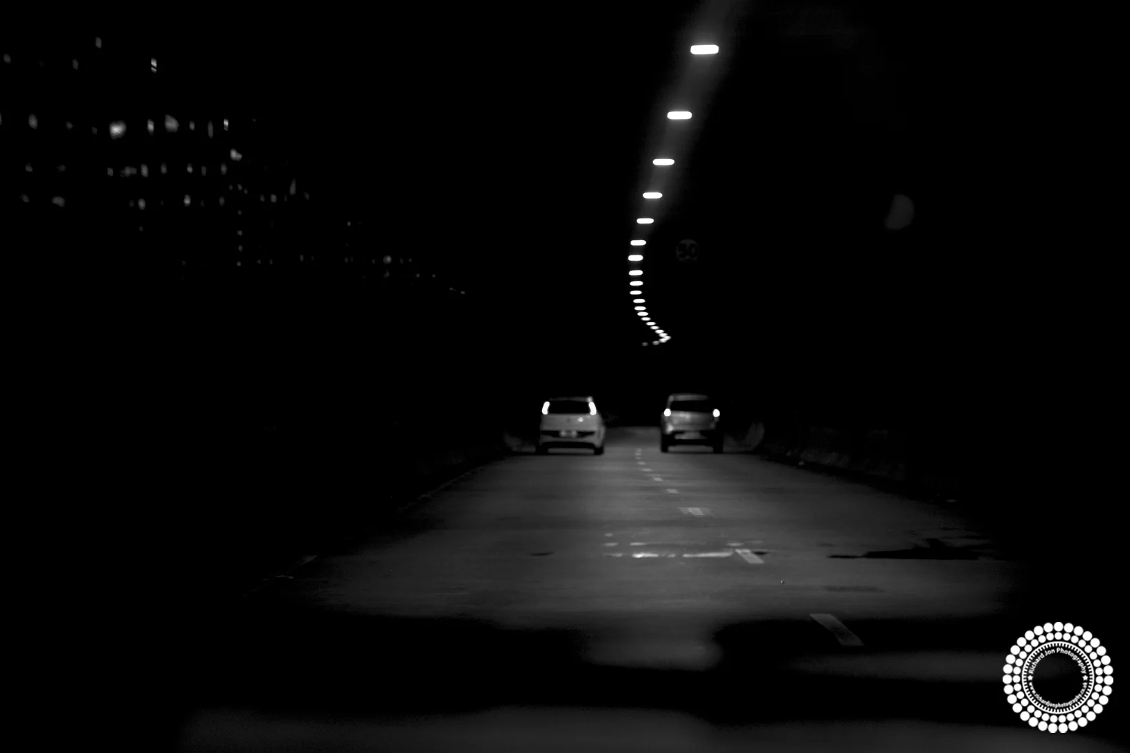 a©RJP B&W One Way-1339.jpg