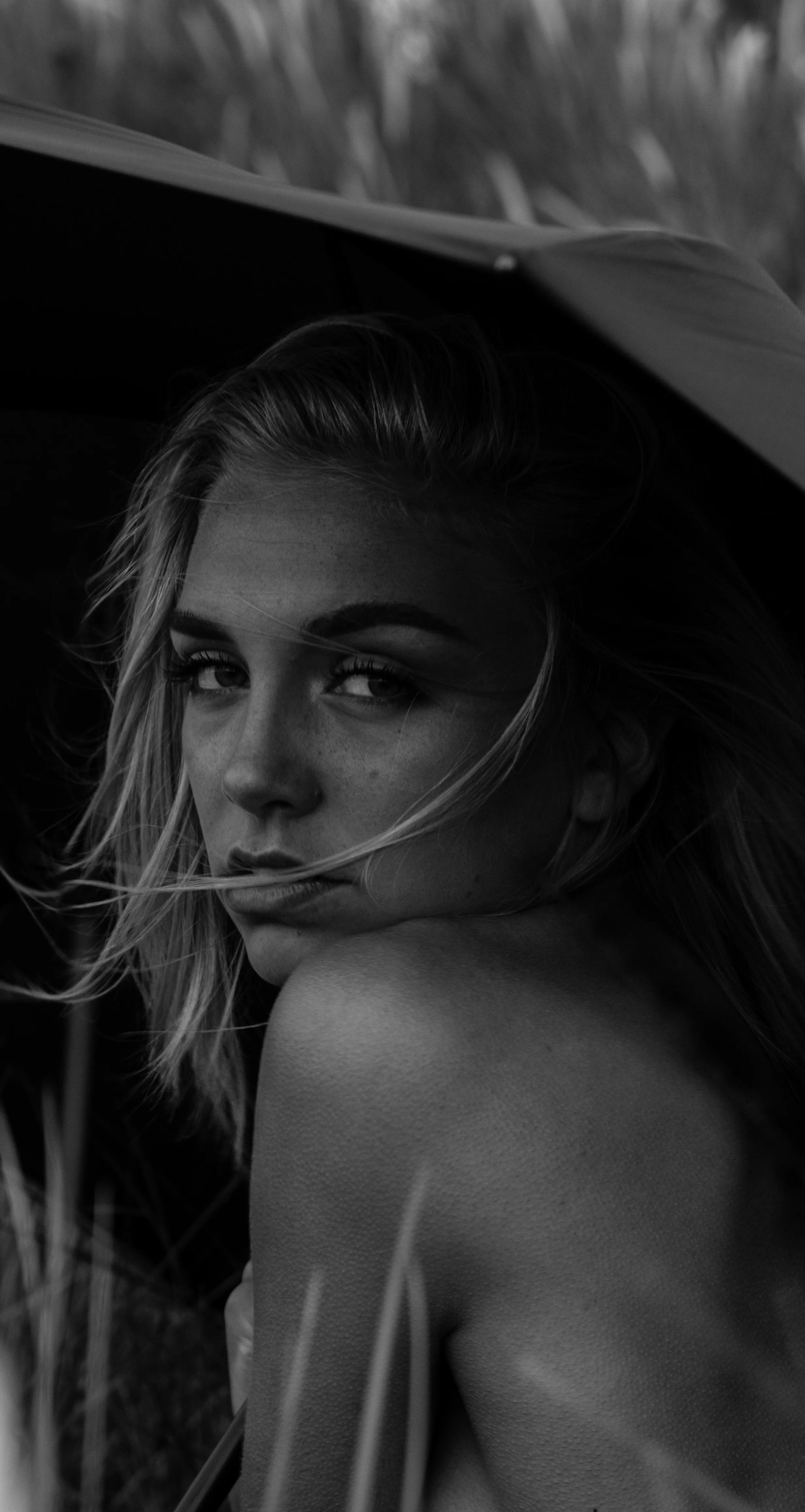 RJP B&W Ella-9021.jpg