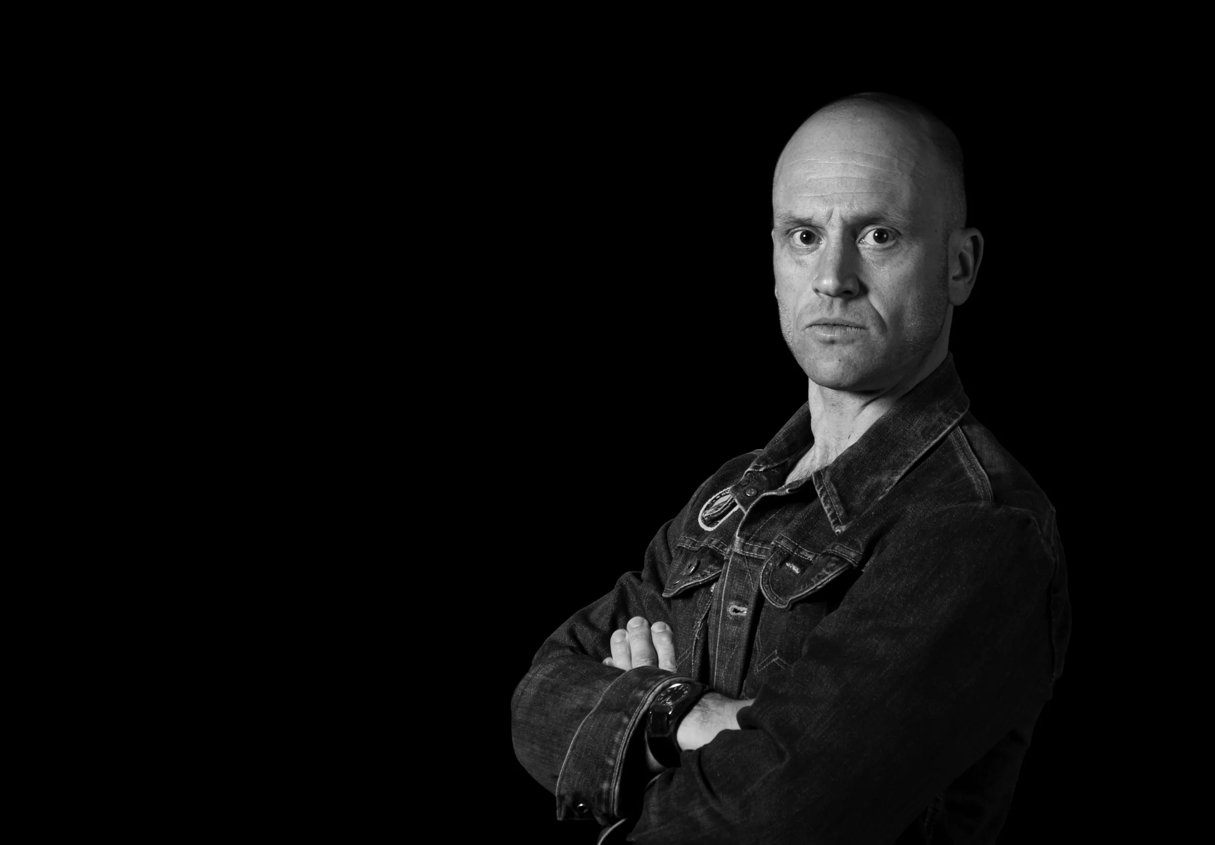 B&W Phil-6192.jpg