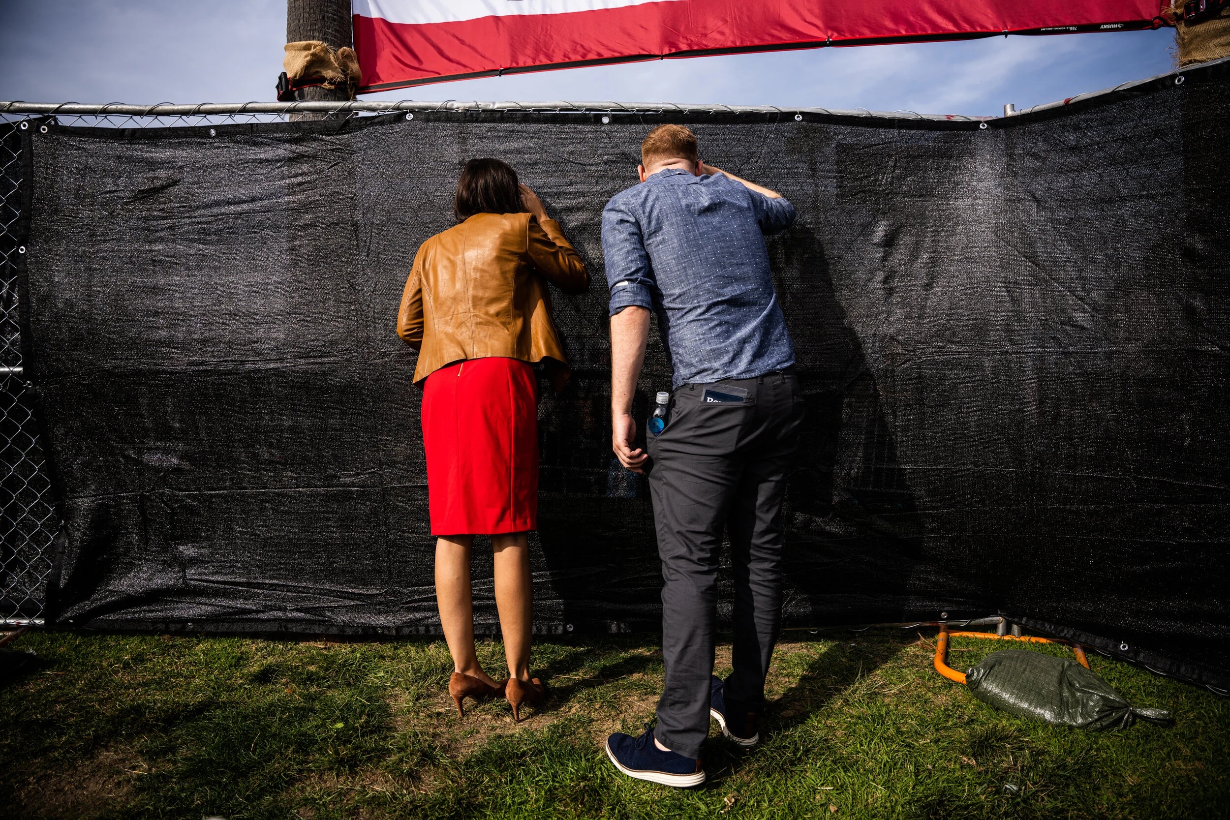 20191222_Bernie_AOC_LA_196.jpg