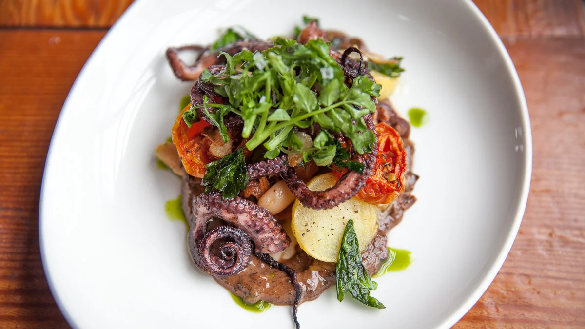 SexyRestaurants-18.jpg