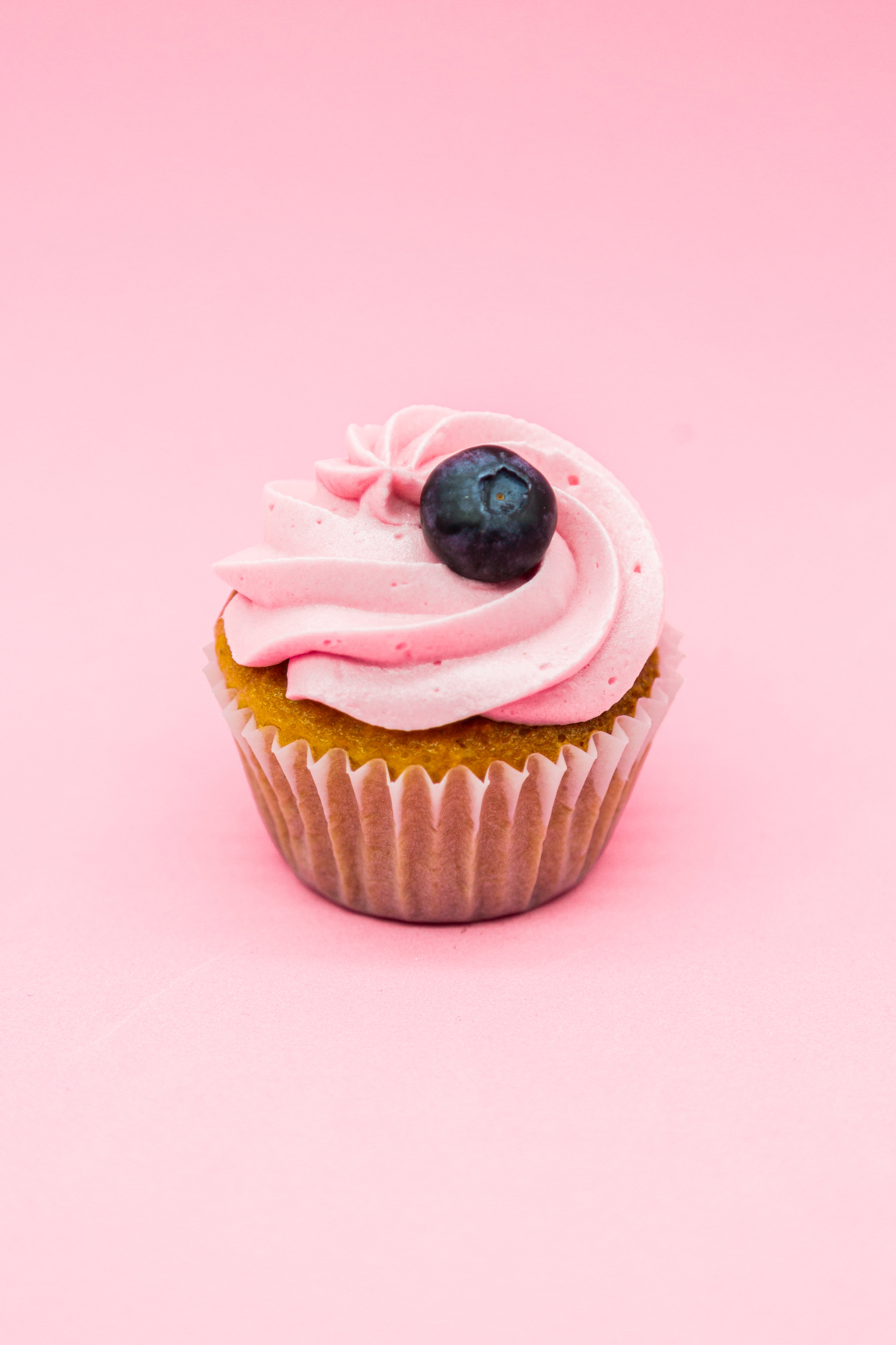 LCC_CupcakesLightbox_2019_7.JPG