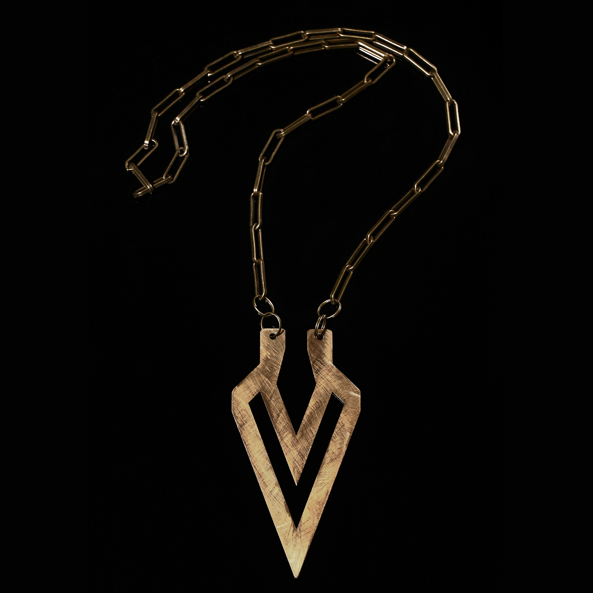 noilence_sacred_angle_necklace_1.jpg