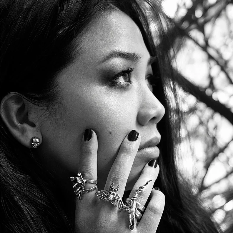 skull studs model 2.jpg
