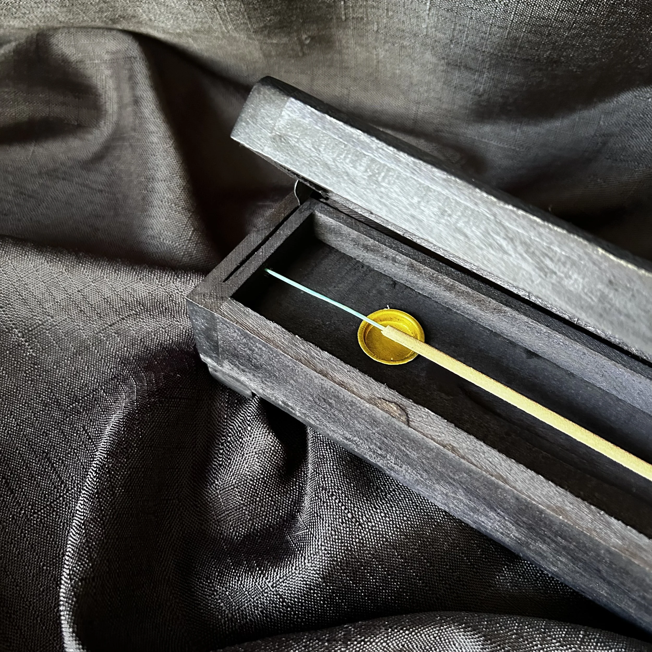 carved box burner 8.JPG