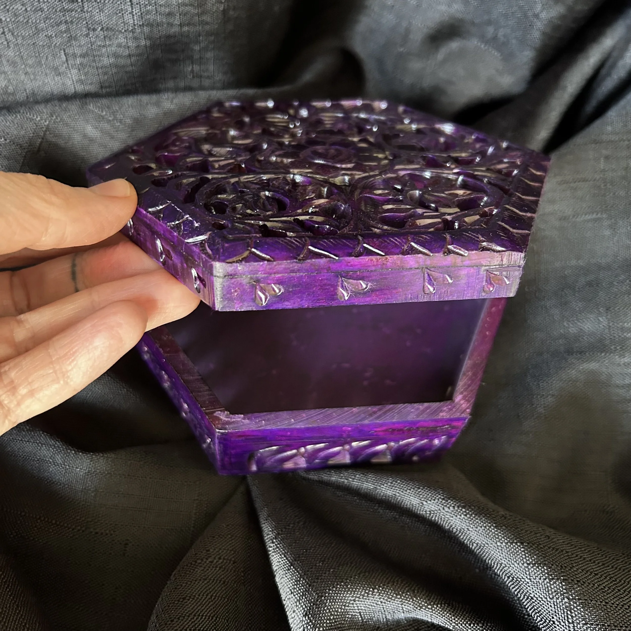 purp hex box 12.JPG