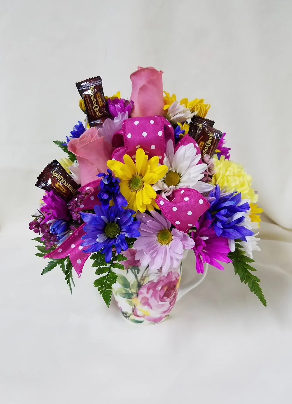 Coffee Mug Arrangement — Orchard Hills Floral & Gifts