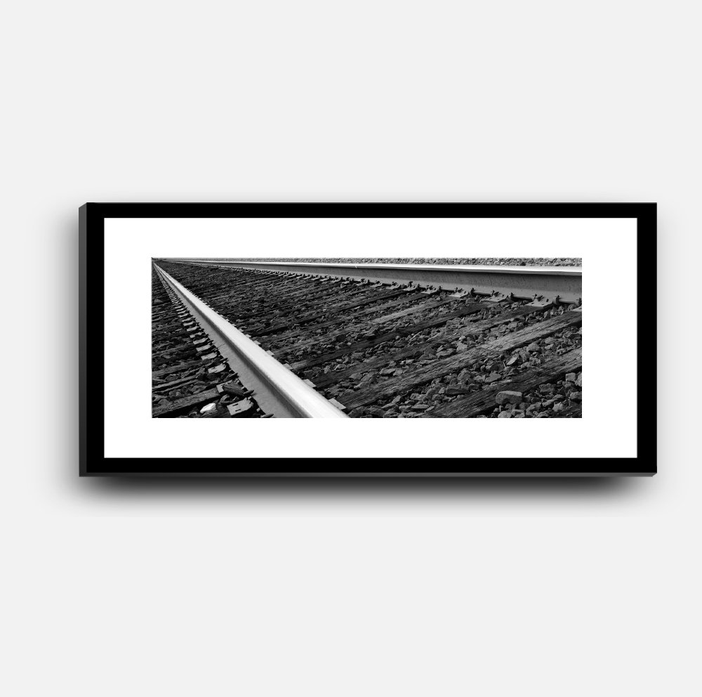 ShopFrame-12x30-VRE-Rails-II.jpg
