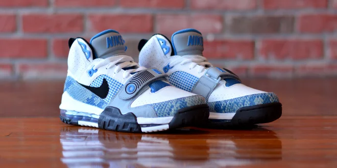 I Wish :: Nike Air Max Bo Jax “Blue Snakeskin” (Not in My Size😩 )