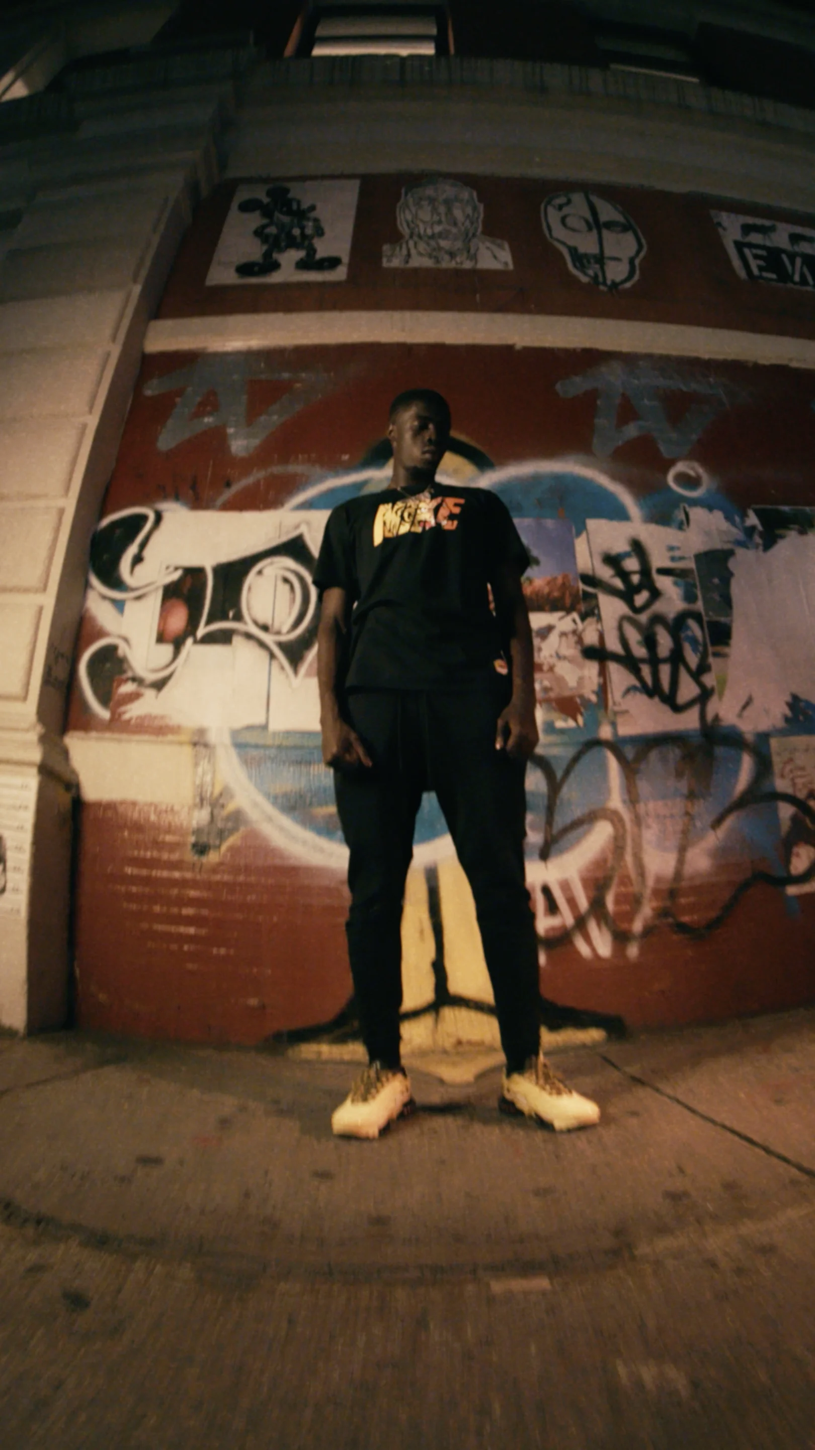 NikeFrequency_0019_Screen Shot 2018-09-18 at 4.08.17 PM.jpg