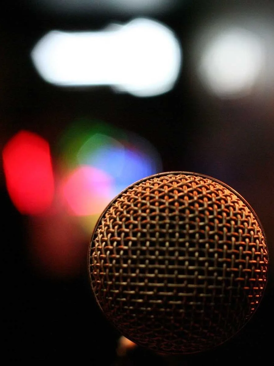 39623424-microphone-wallpapers.jpg