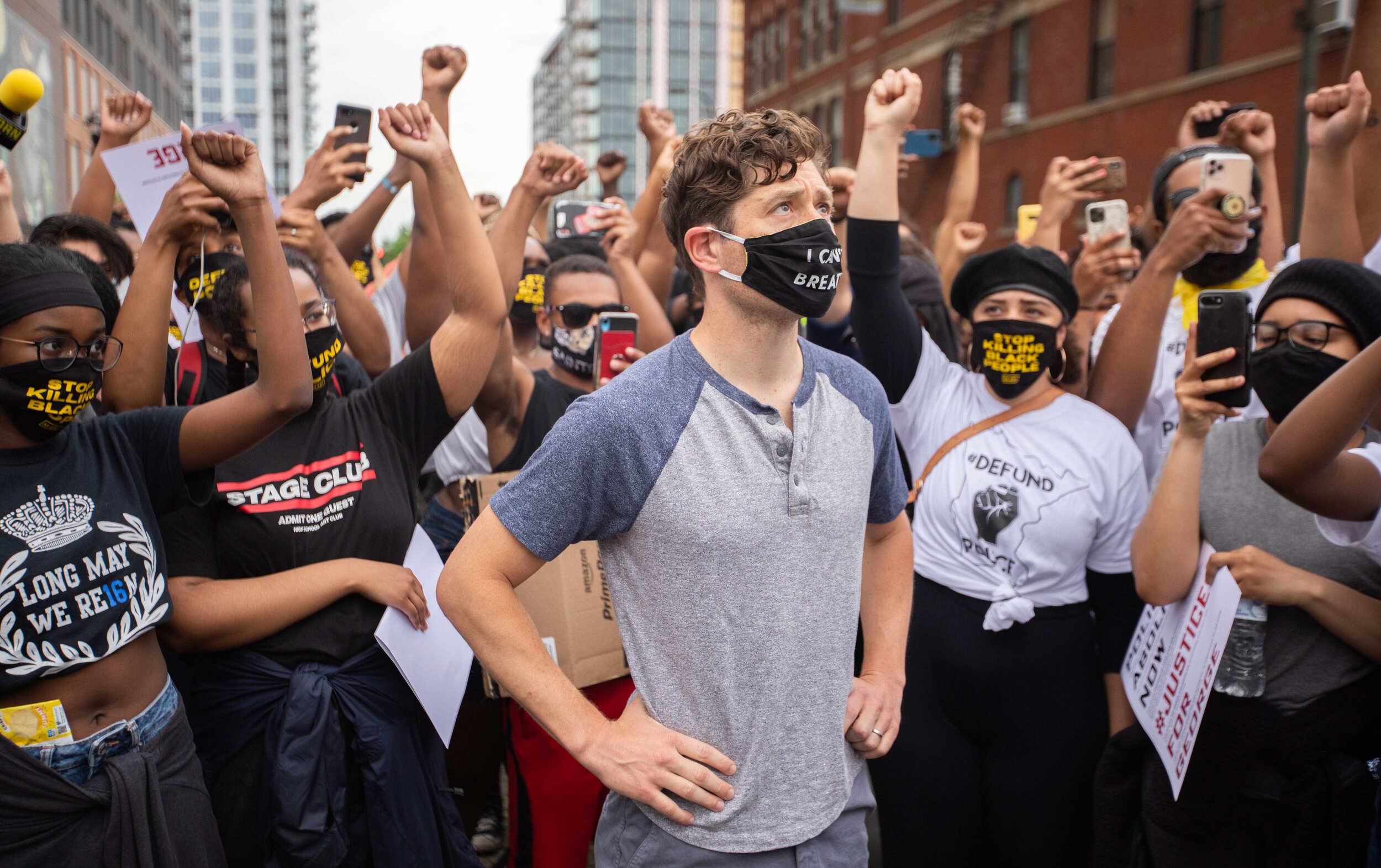  Minneapolis Mayor Jacob Frey listens to protesters as they prepare to ask him if he planned to defund the cities police department in Minneapolis, Minnesota on Jun 6, 2020. 