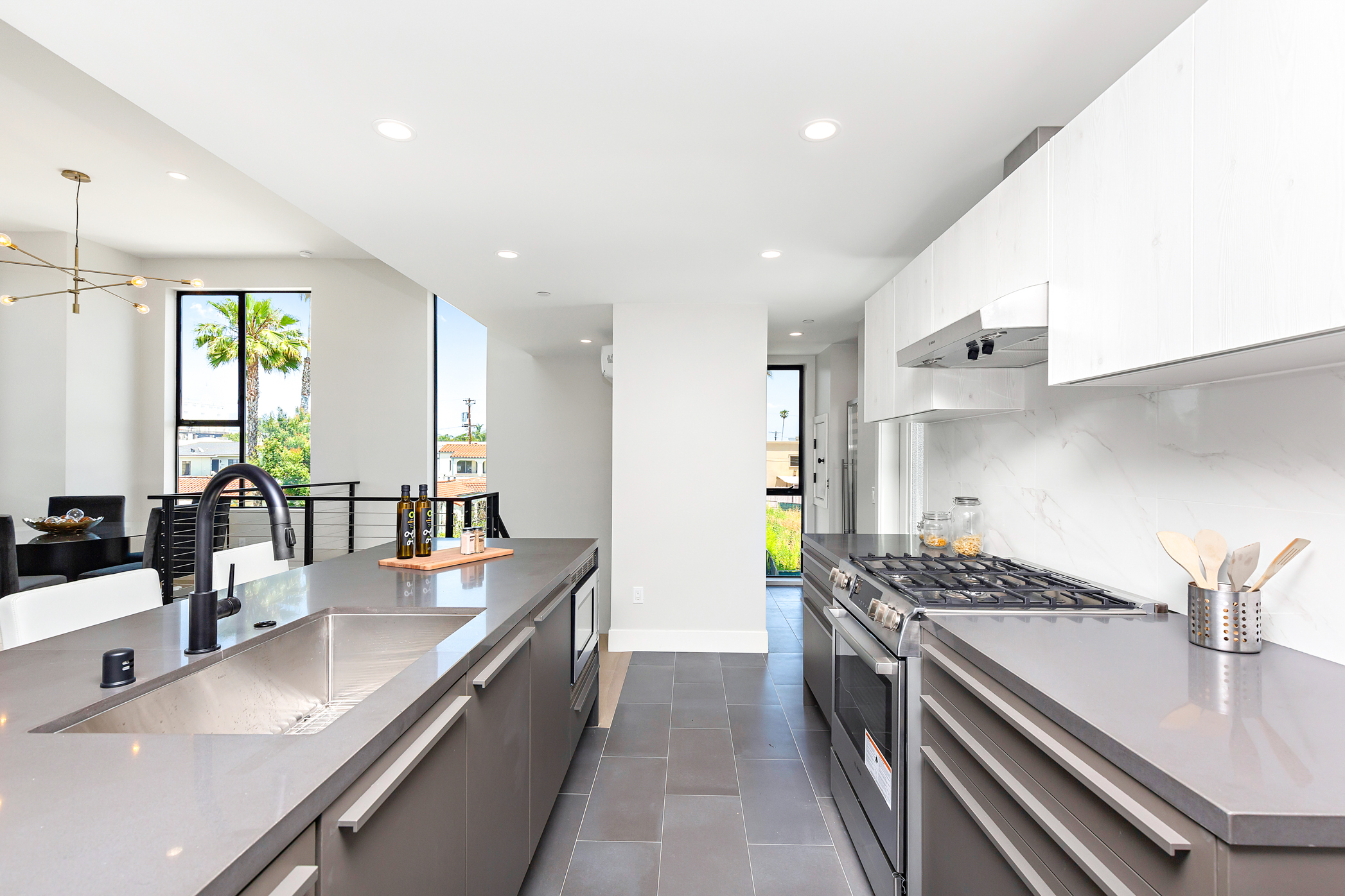 807 N Detroit St LA__025.jpg