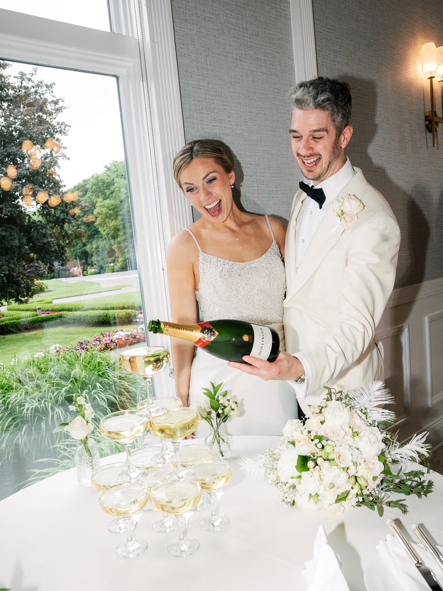 There is something about a champagne tower 🥂 🤩 
Add a sparkle to your celebration 💕 

#ctweddingphotographer #ctweddingplanner #ctweddingmakeup #ctweddingflorist #bostonweddingphotographer #bostonweddingplanner #champagnetower