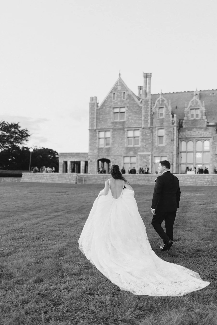 bride and groom photos branford mansion.jpg