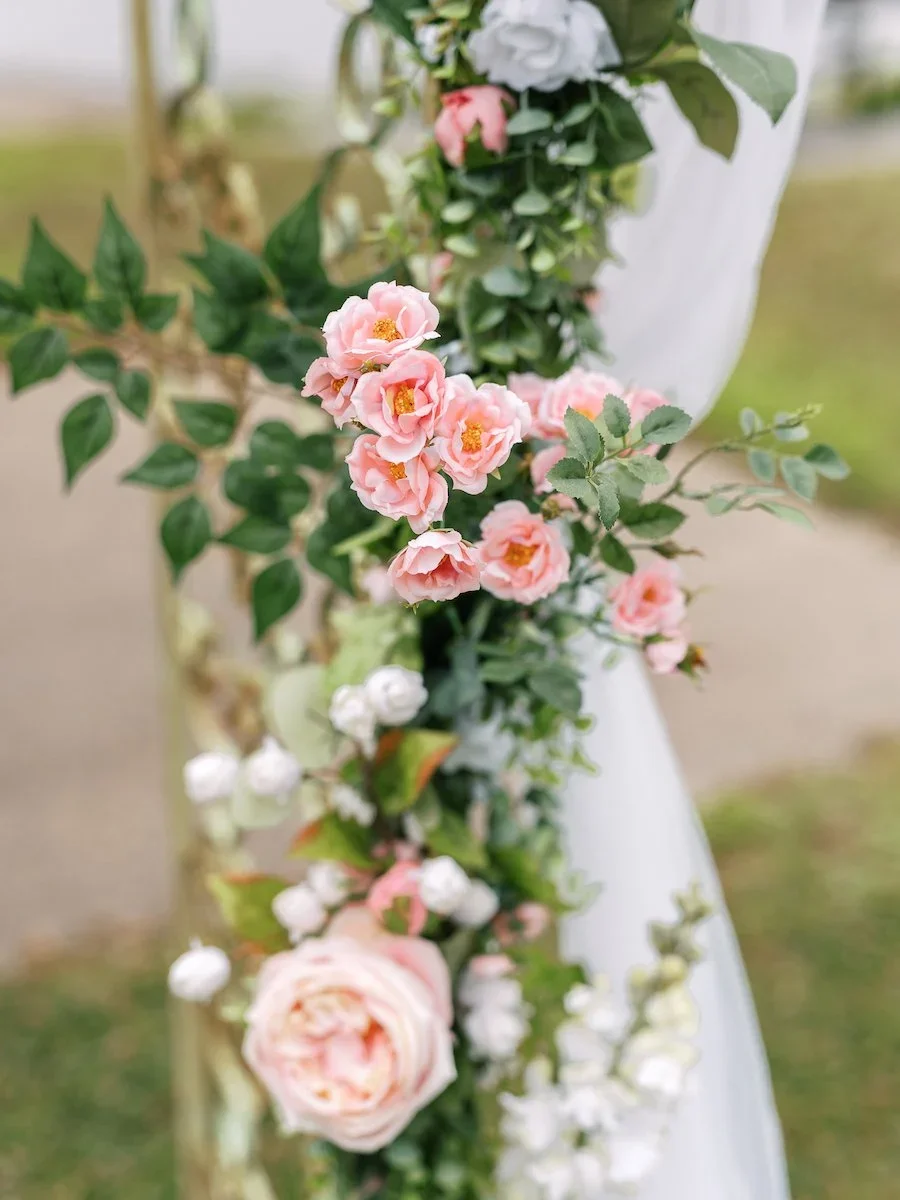 Ceremony details and decor at Gelston House wedding in Connecticut