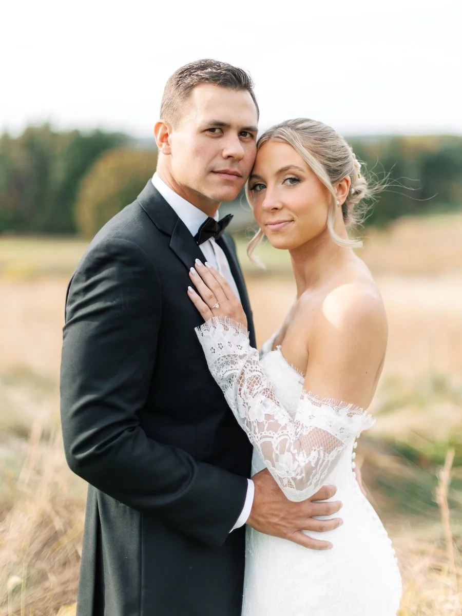 Classic bride and groom portrait at the New Haven Country Club wedding, Connecticut