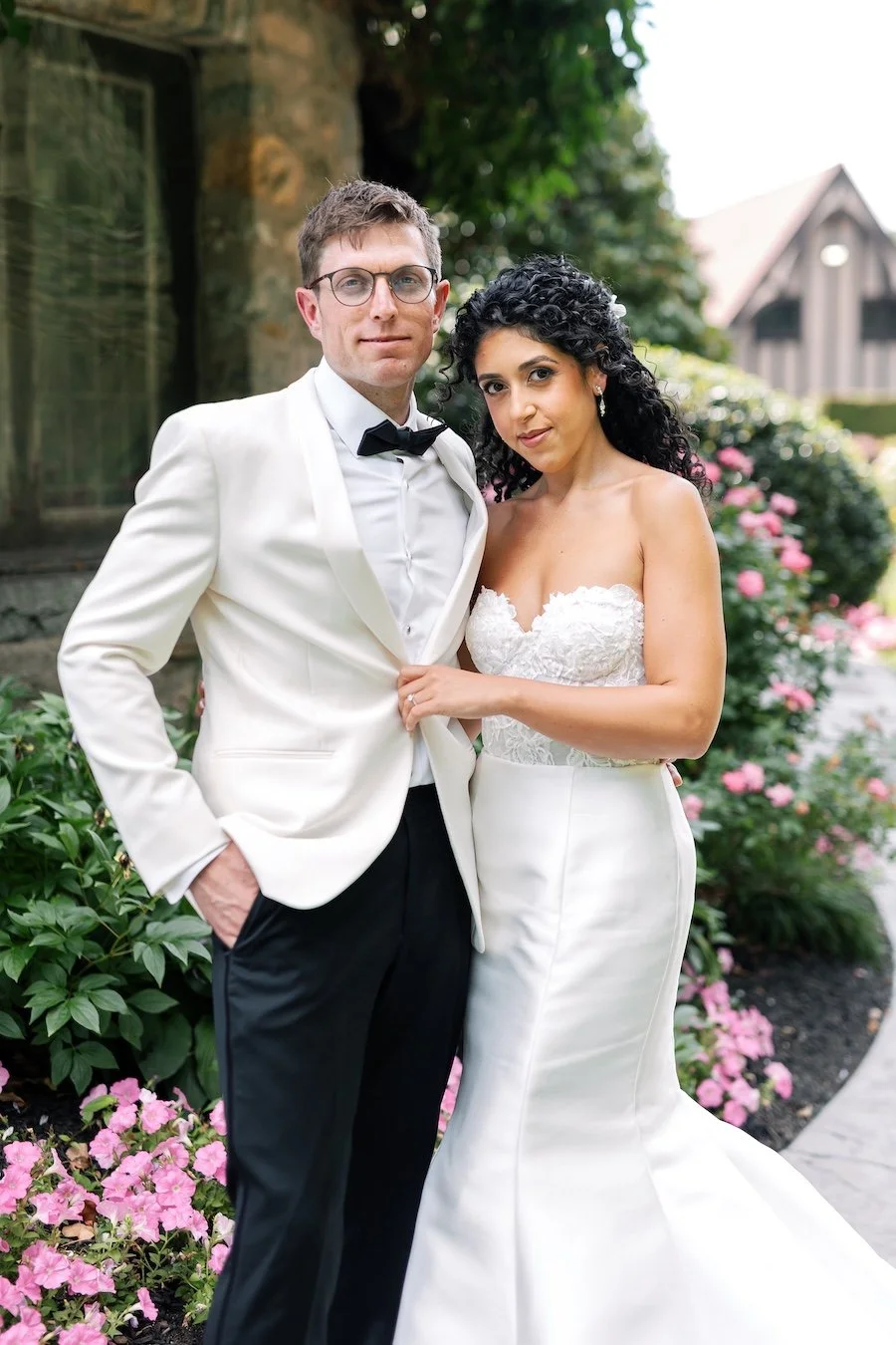 Classic and elegant wedding of Courtney and Jared at Saint Clements Castle in West Portland, Connecticut