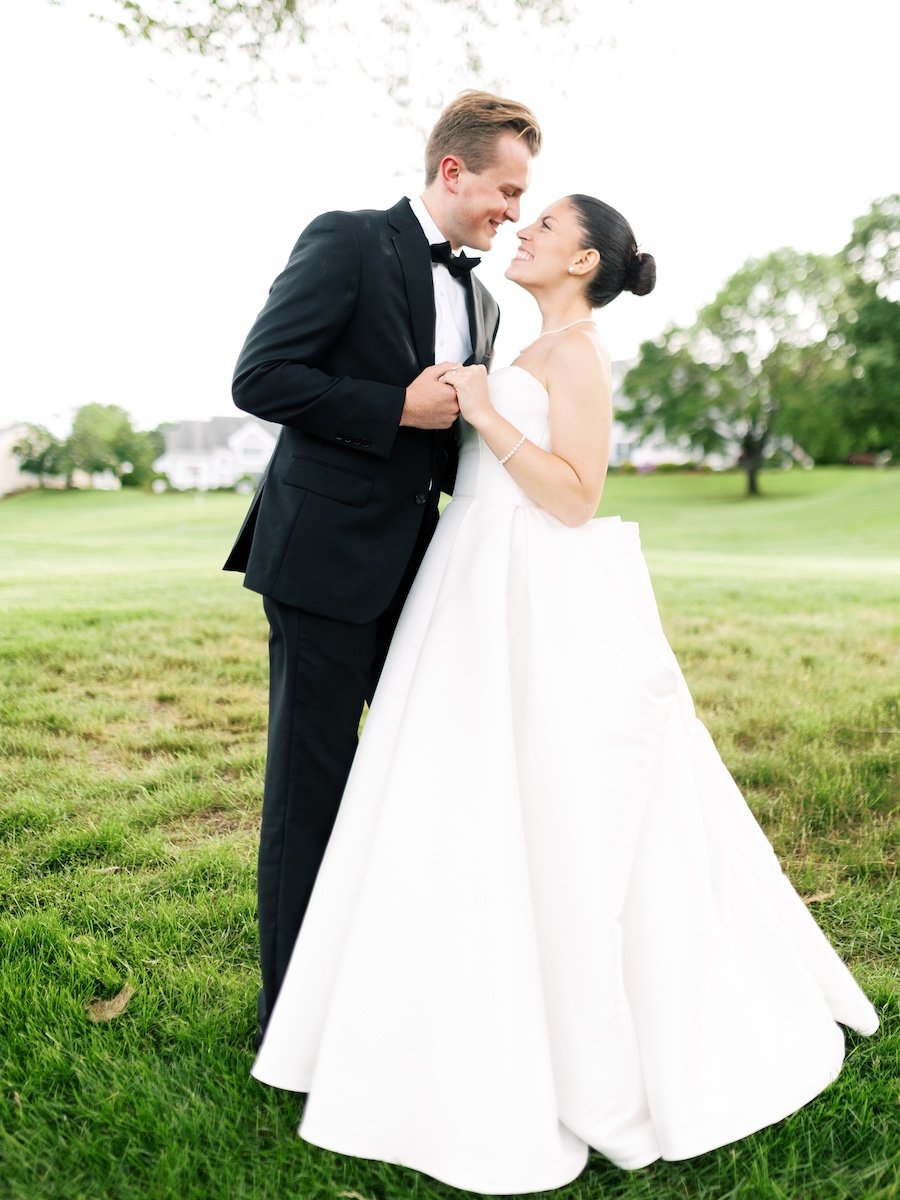 Classic wedding portraits at the golf club