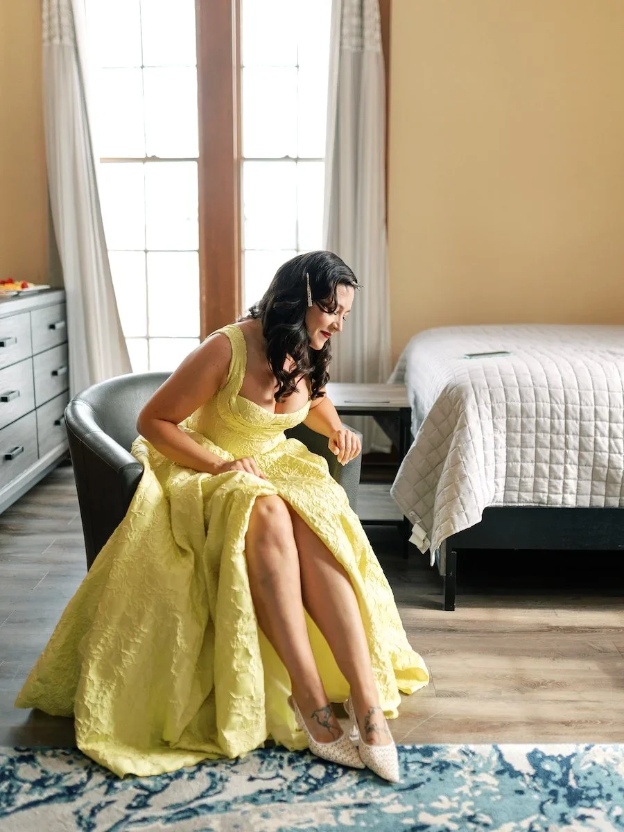 Bride getting ready for the wedding at Gelston House, Connecticut