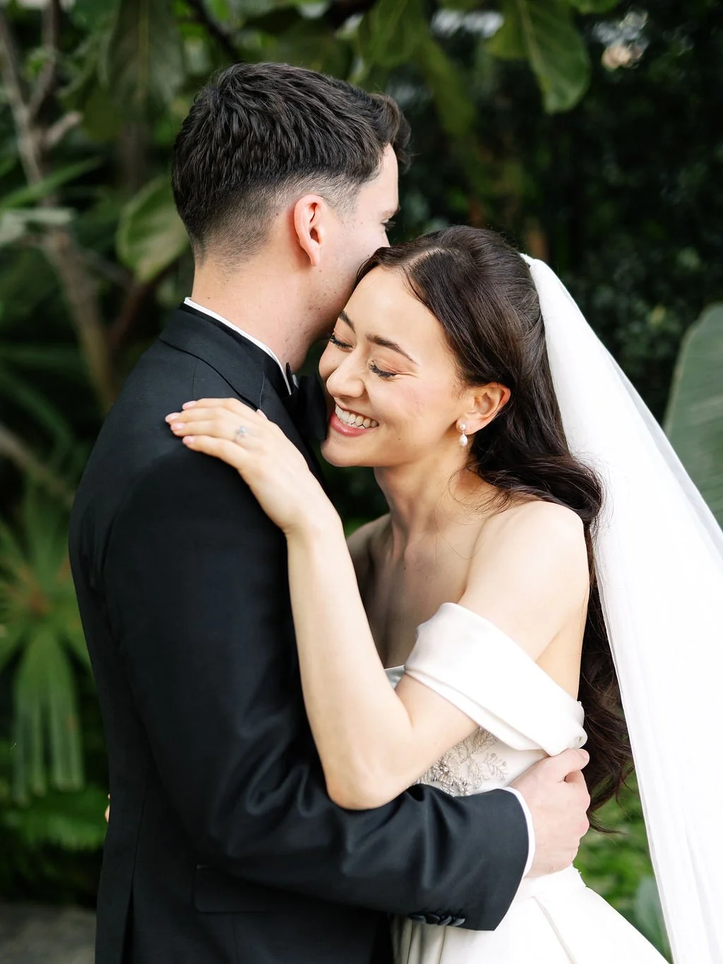 First Look between bride and groom before the wedding at the Roger Williams Botanical Center, Providence, RI