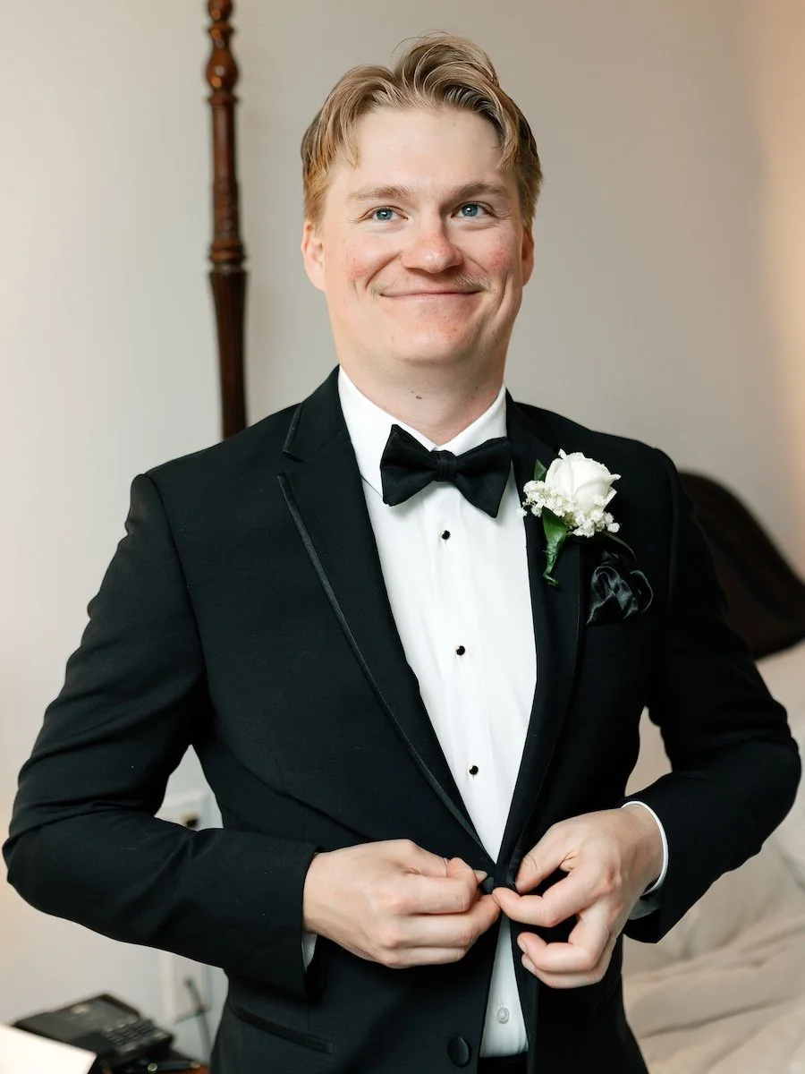 Groom Adam getting ready for Pond House Cafe wedding in West Hartford, Connecticut
