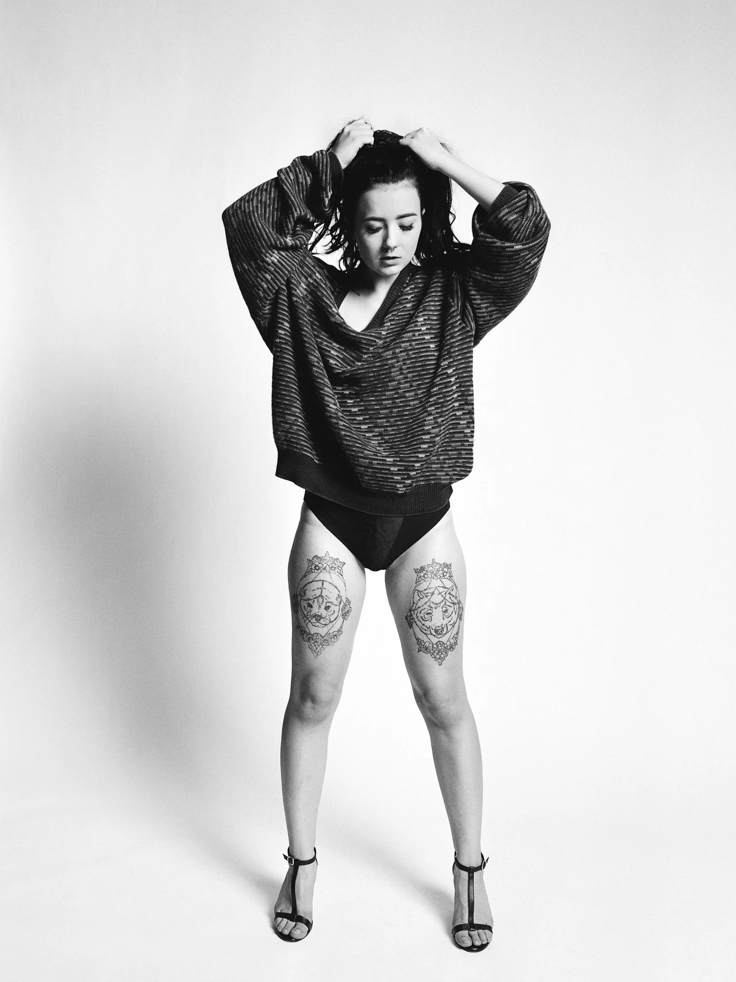 grunge-girl-hair-pull-tattoos-white-seamless.jpg