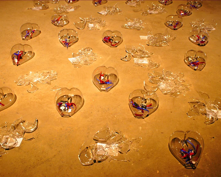 Covet Me Care For Me Hearts - Image Manuel Vason