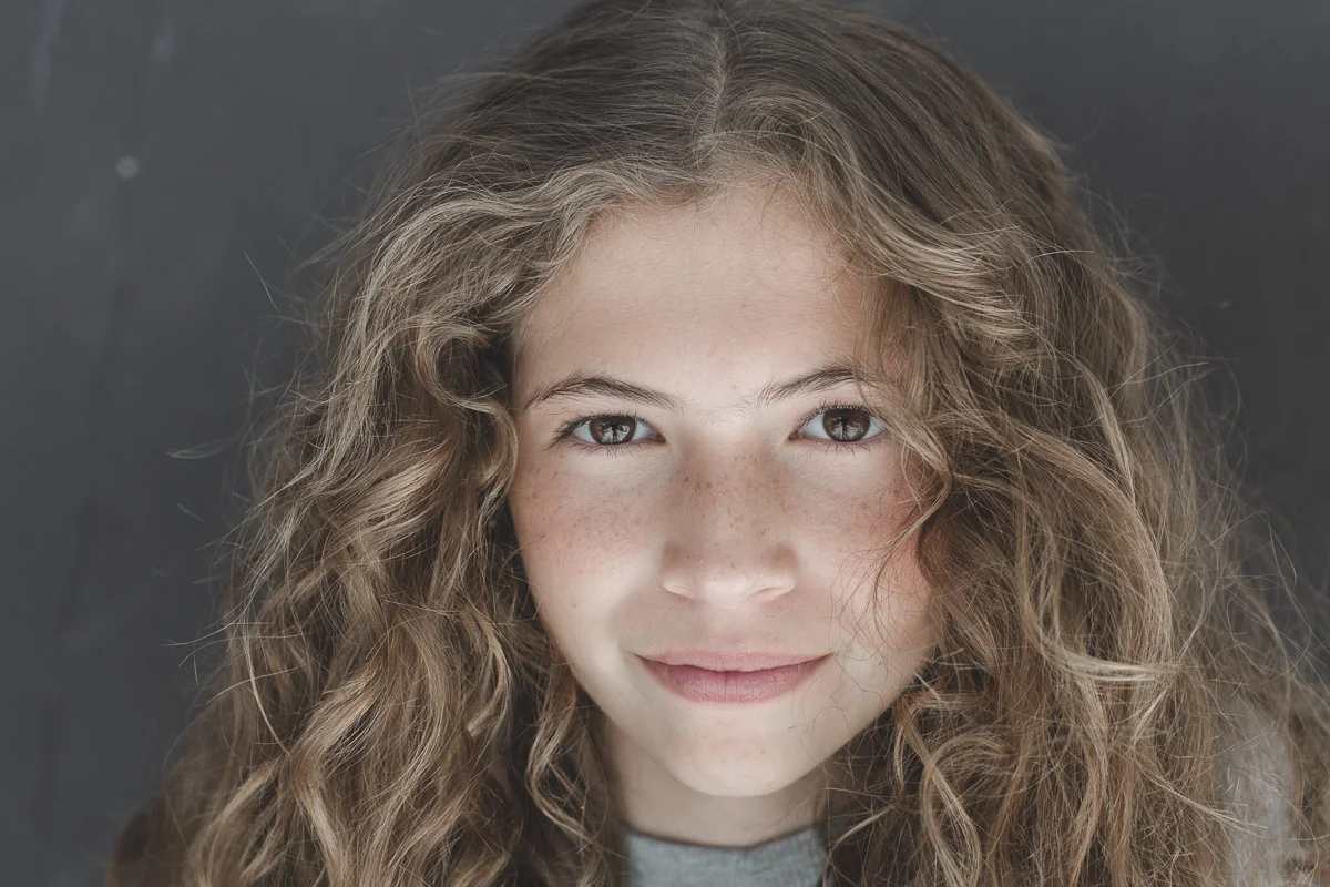 Teen girl headshot - Ryan Pavlovich