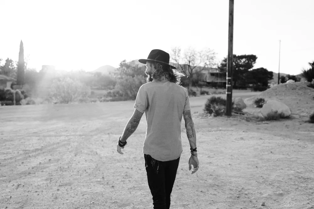 Photographer Ryan Pavlovich in the desert