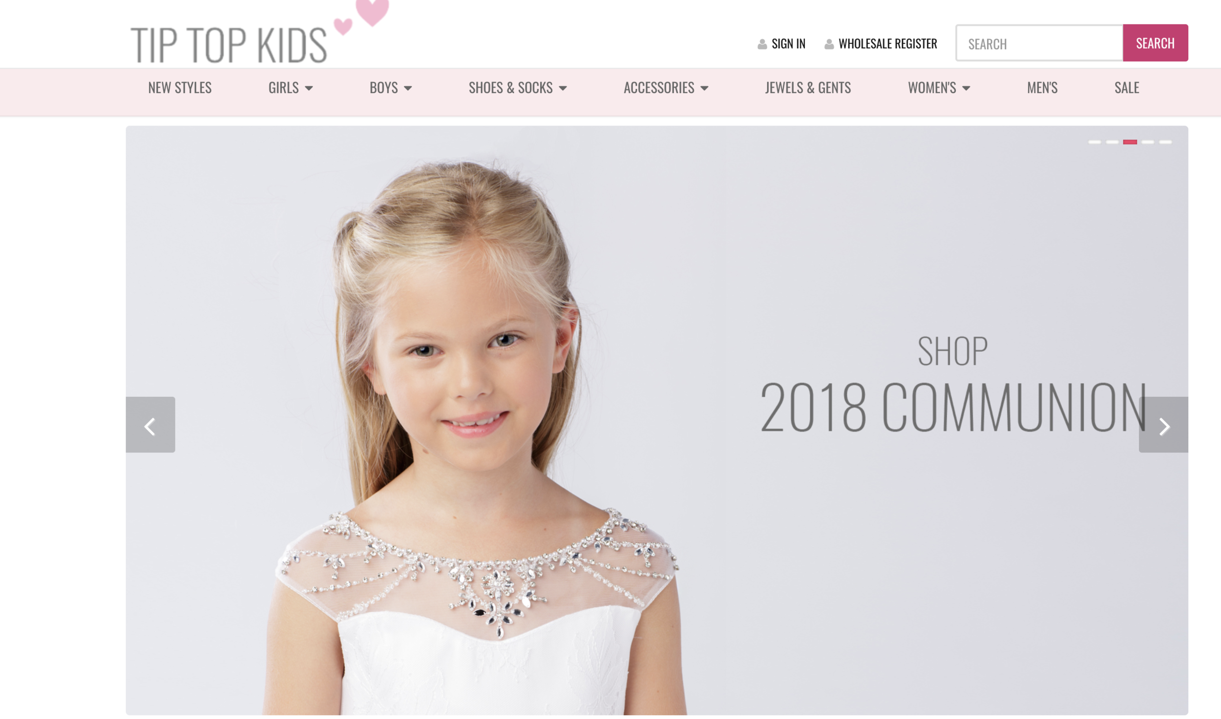 Tip Top Kids web banner photographed by Ryan Pavlovich