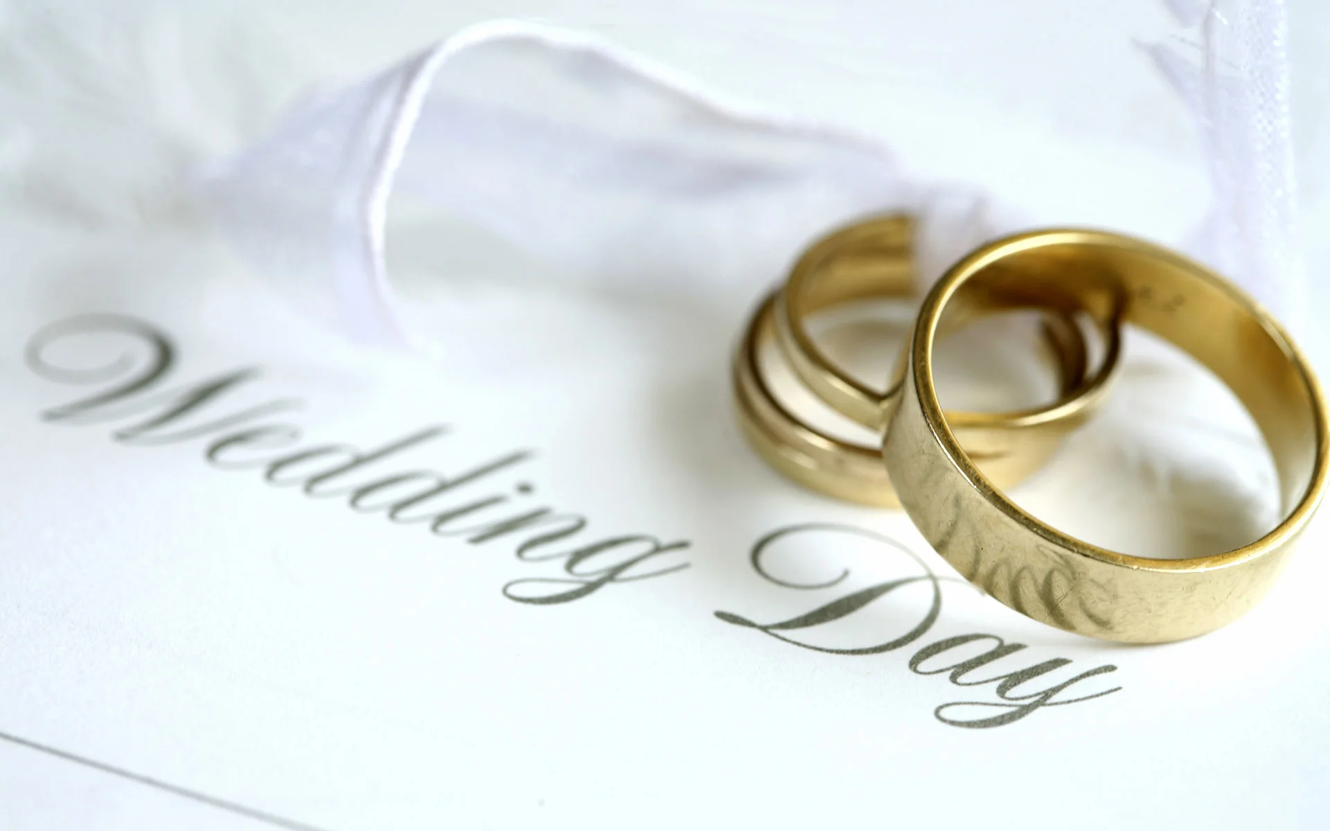 wedding-rings-wallpaper1.jpg