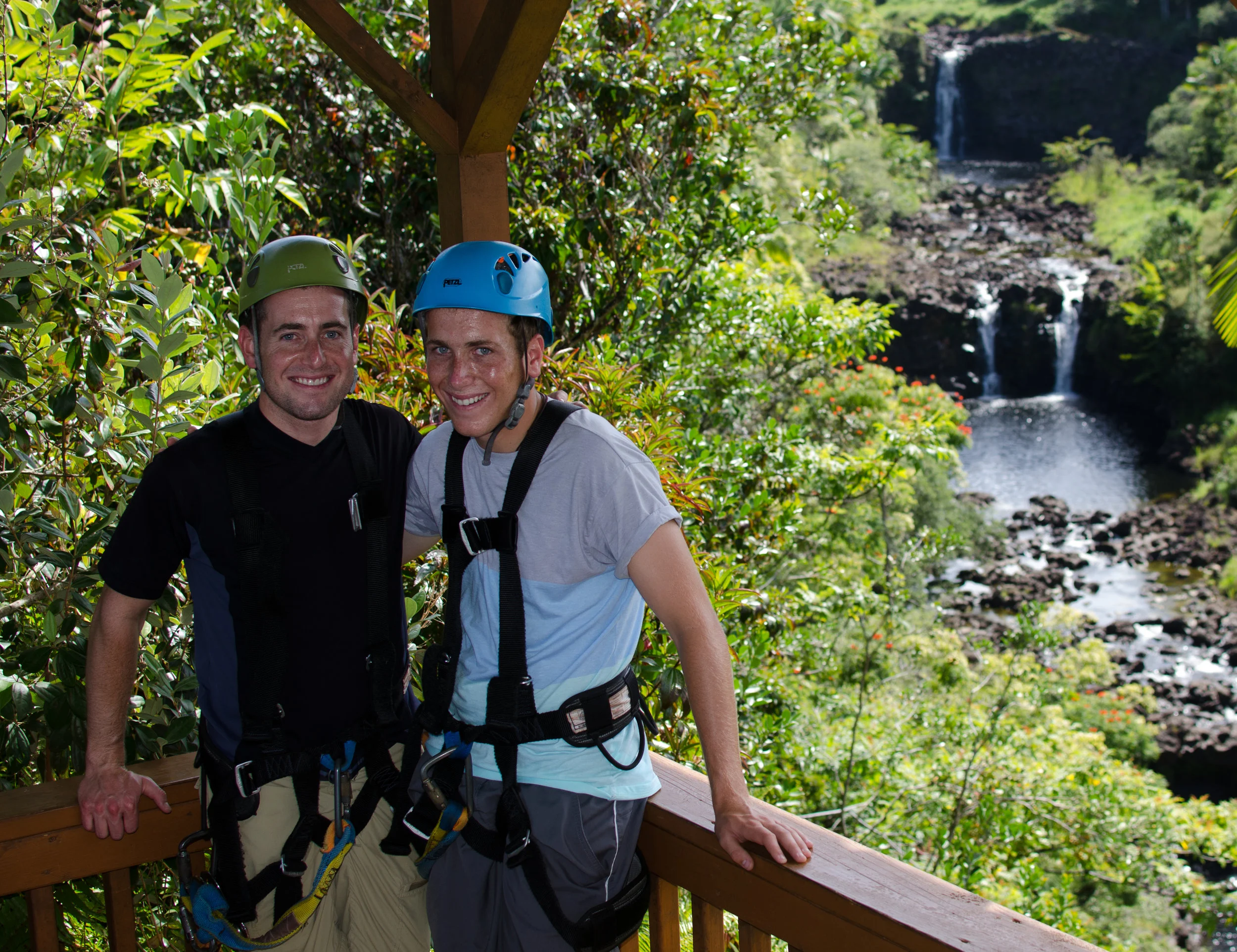 hawaii w CJ-21.jpg