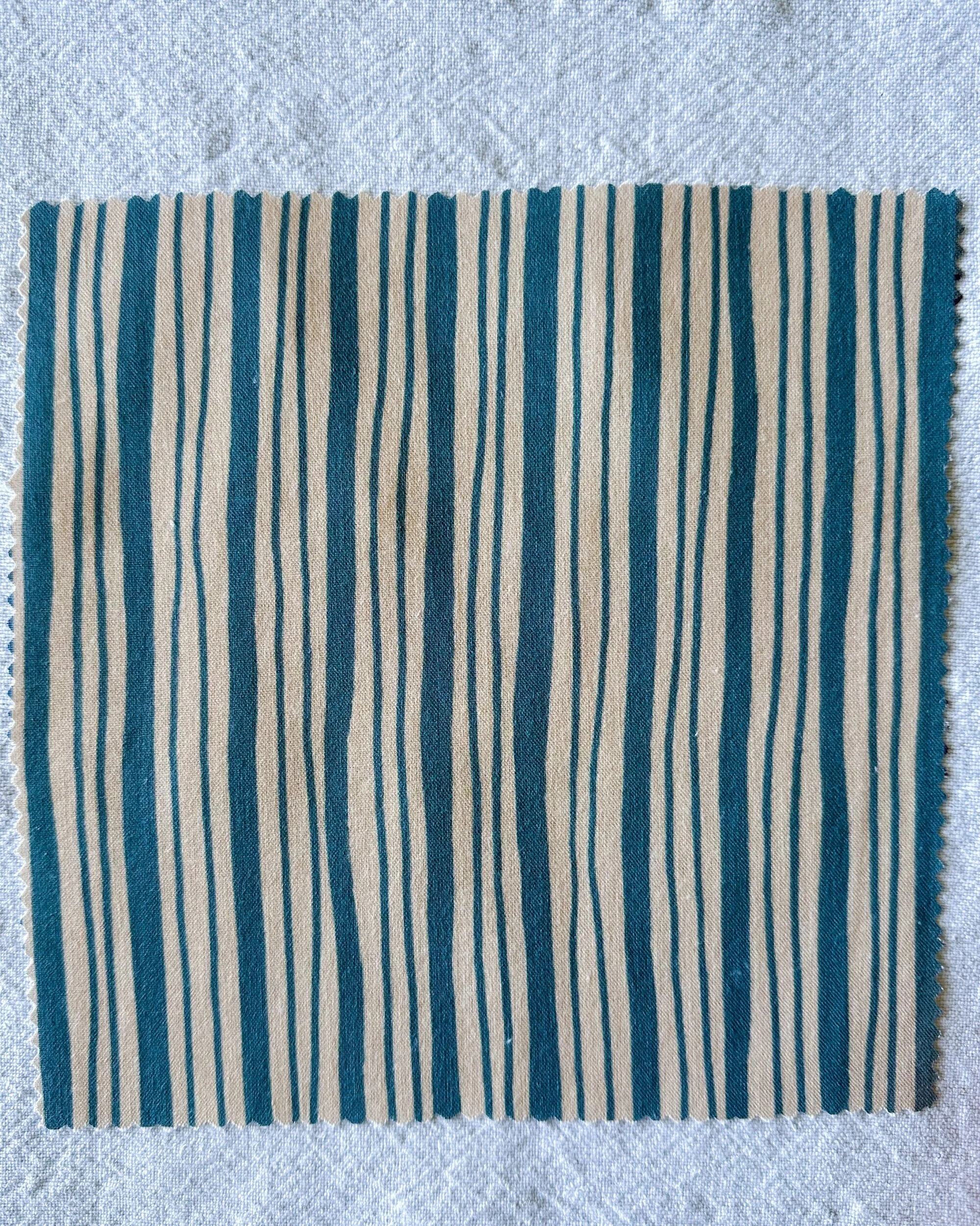 C1B8D870-E6E4-4E03-A956-70D40175F12E