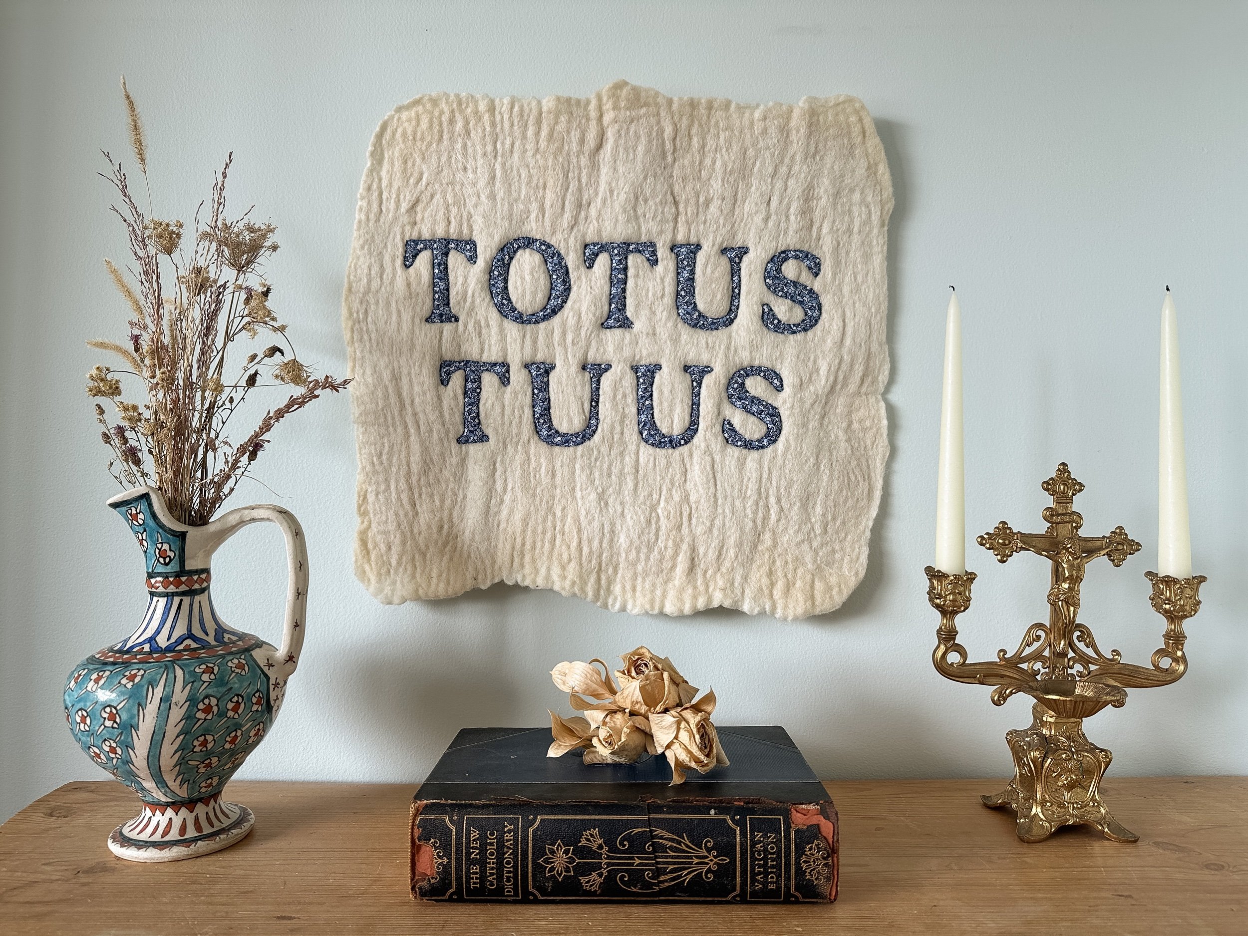 Totus Tuus, 2023 (in situ)