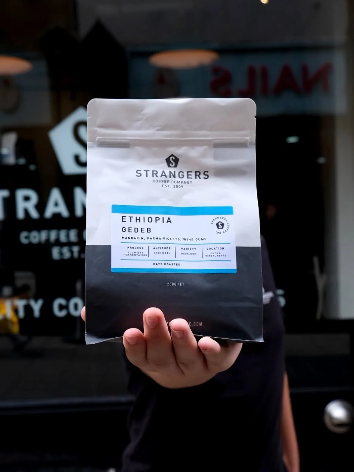 Introducing: Gedeb 🇪🇹 A beautiful slow dry fermented coffee from the Yirgacheffe region in Ethiopia.

With wonderfully sweet and juicy notes of mandarin and wine gums, this coffee provides everything we look for in an African coffee, and some!

Ava