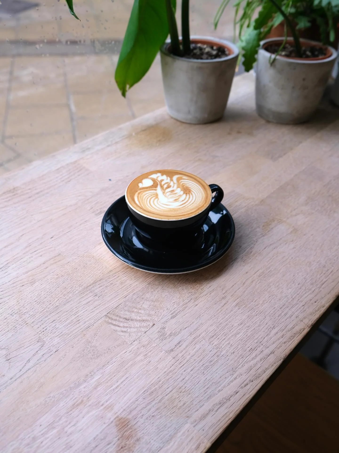 The weekend is almost here and we have some delicious espresso options available at our Pottergate cafe!

🇨🇴 Campo Santo &ndash; Colombia
A longtime Strangers staple! Campo Santo is a full bodied, chocolatey, washed coffee with a clean orange acidi