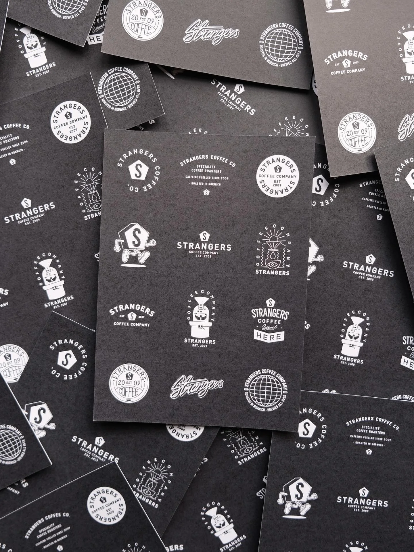 Roasted in Norwich, brewed all over! 🌐

A selection of designs by @typeheavyco 

#strangerscoffee #specialtycoffee #coffeeroasters #norwichbusiness #norwichlanes