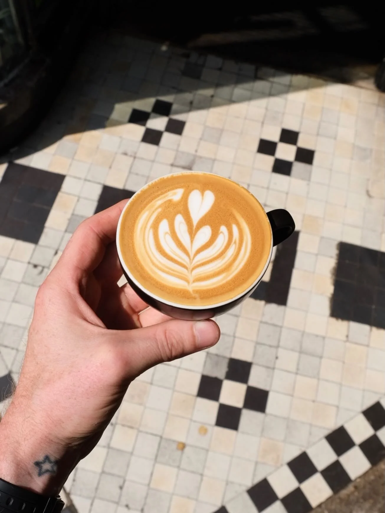 The weekend is here! All of our sites are fully stocked and ready for all your caffeine needs. We look forward to seeing you ✌️☕️

#strangerscoffee #specialitycoffee #coffeeroaster #thirdwavecoffee #buycoffeeonline