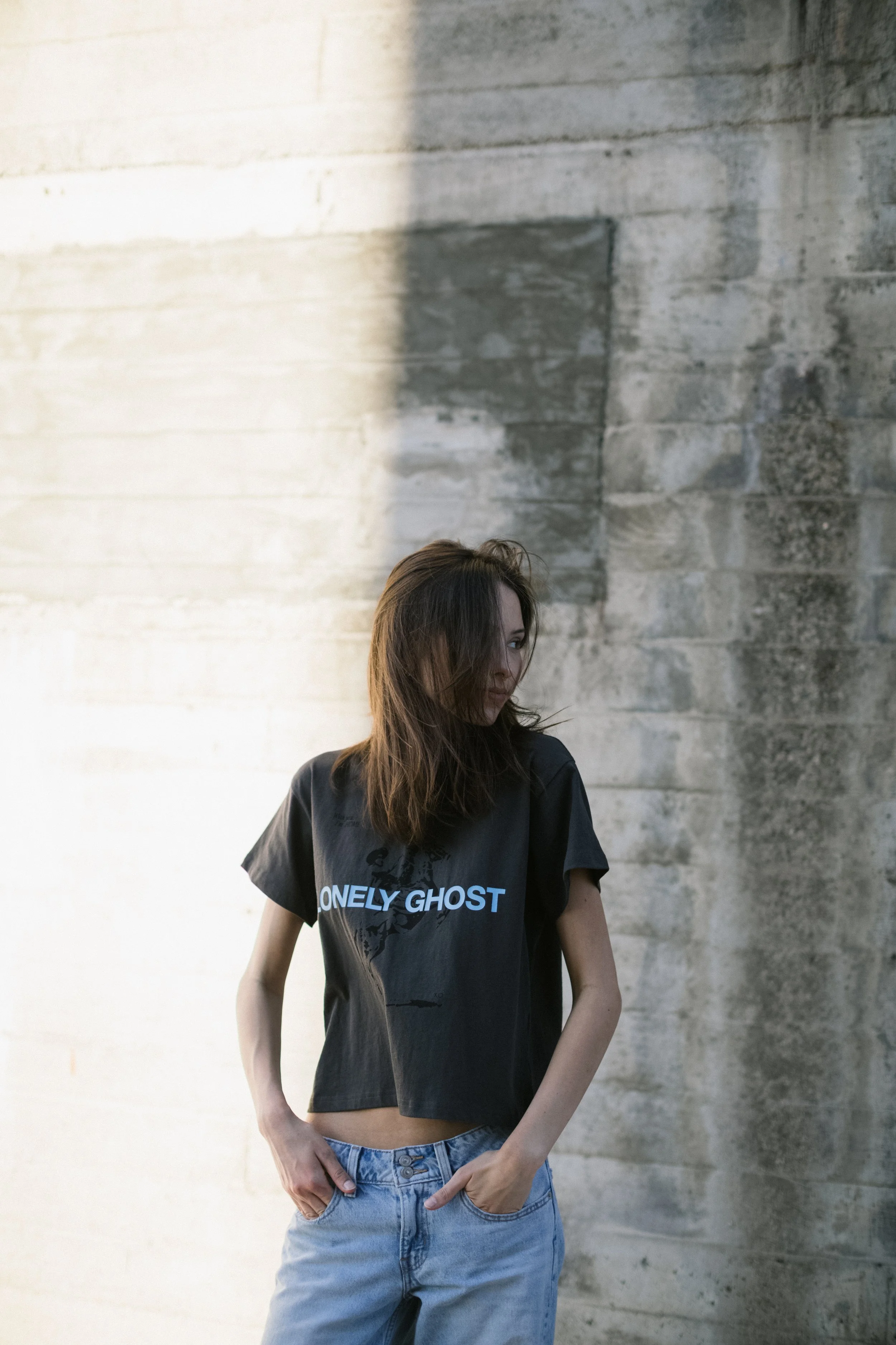 CHUCK-LANG-LONELY-GHOST-06.JPG