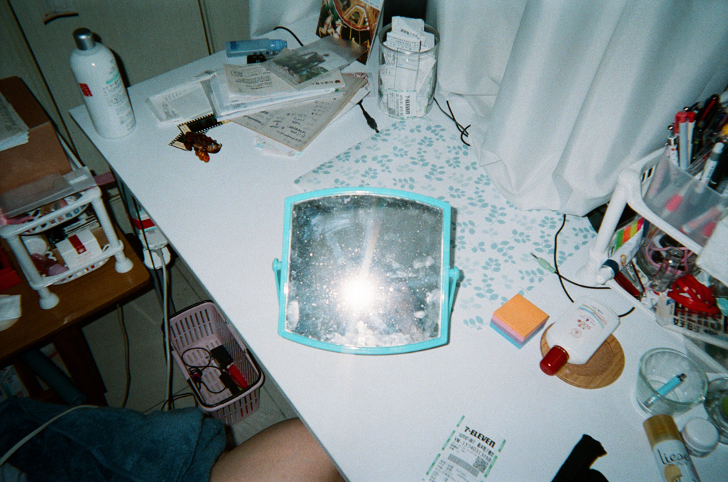  A project shot for dispose.co, a worldwide collaboration of artists shooting one roll on a disposable camera 