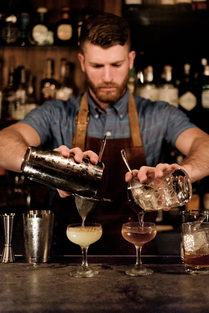  Jeff Bell of PDT guest bartending at Ounce Taipei in Taiwan. 